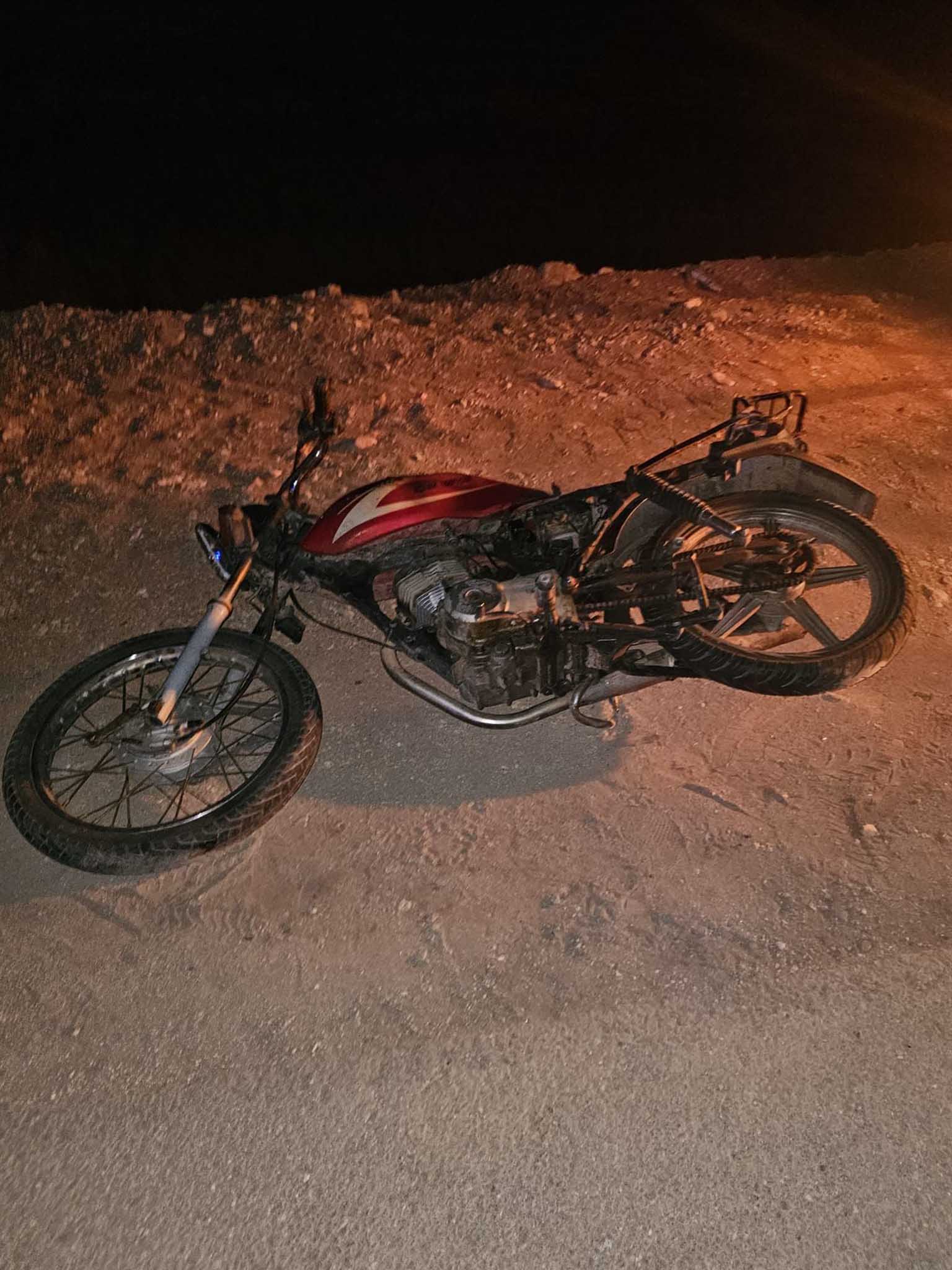 Tir Ile Çarpışan Motosikletteki 2 Kardeş Hayatını Kaybetti 4