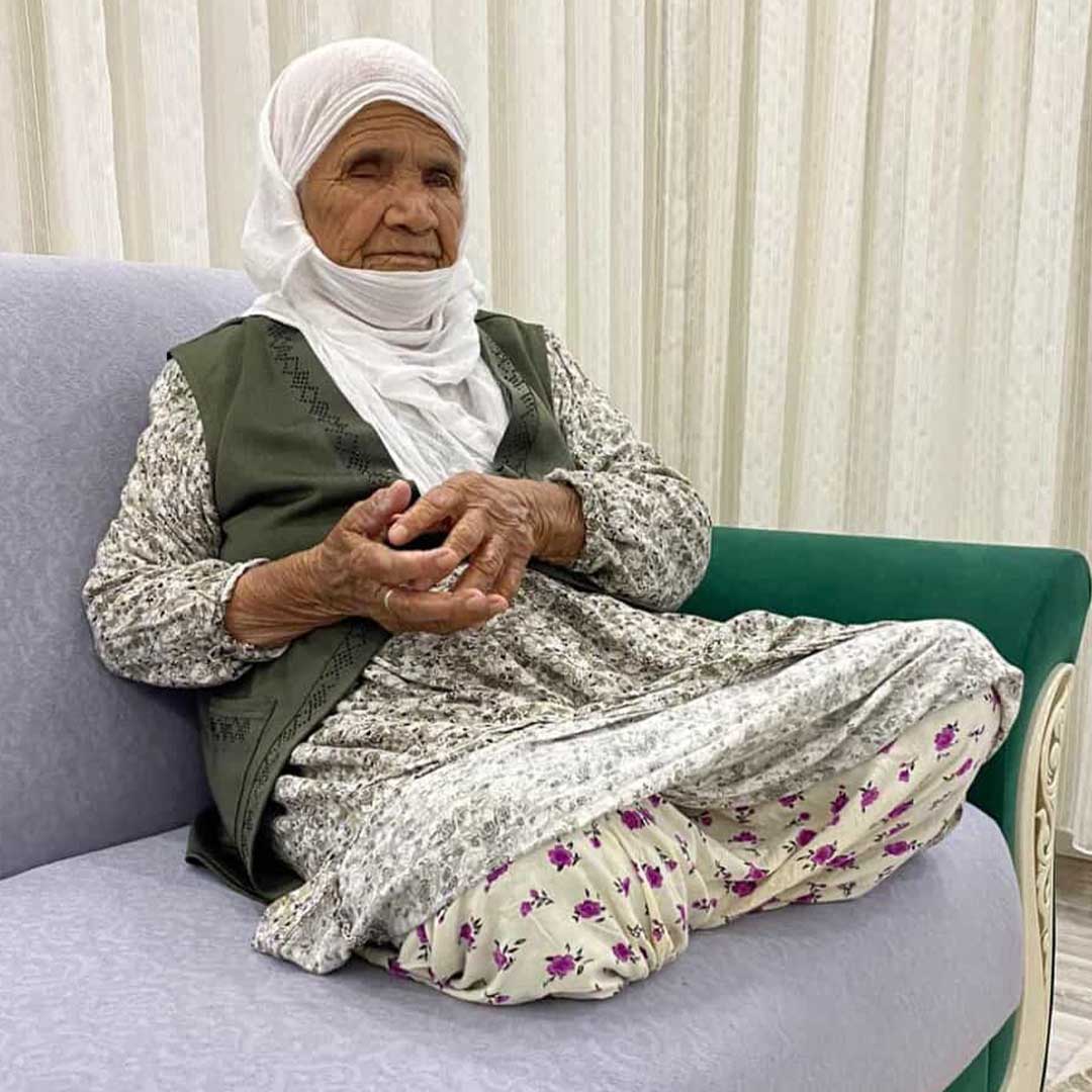 Ulutürk Mahallesi'nde Ayşe Demir Vefat Etmiştir 1
