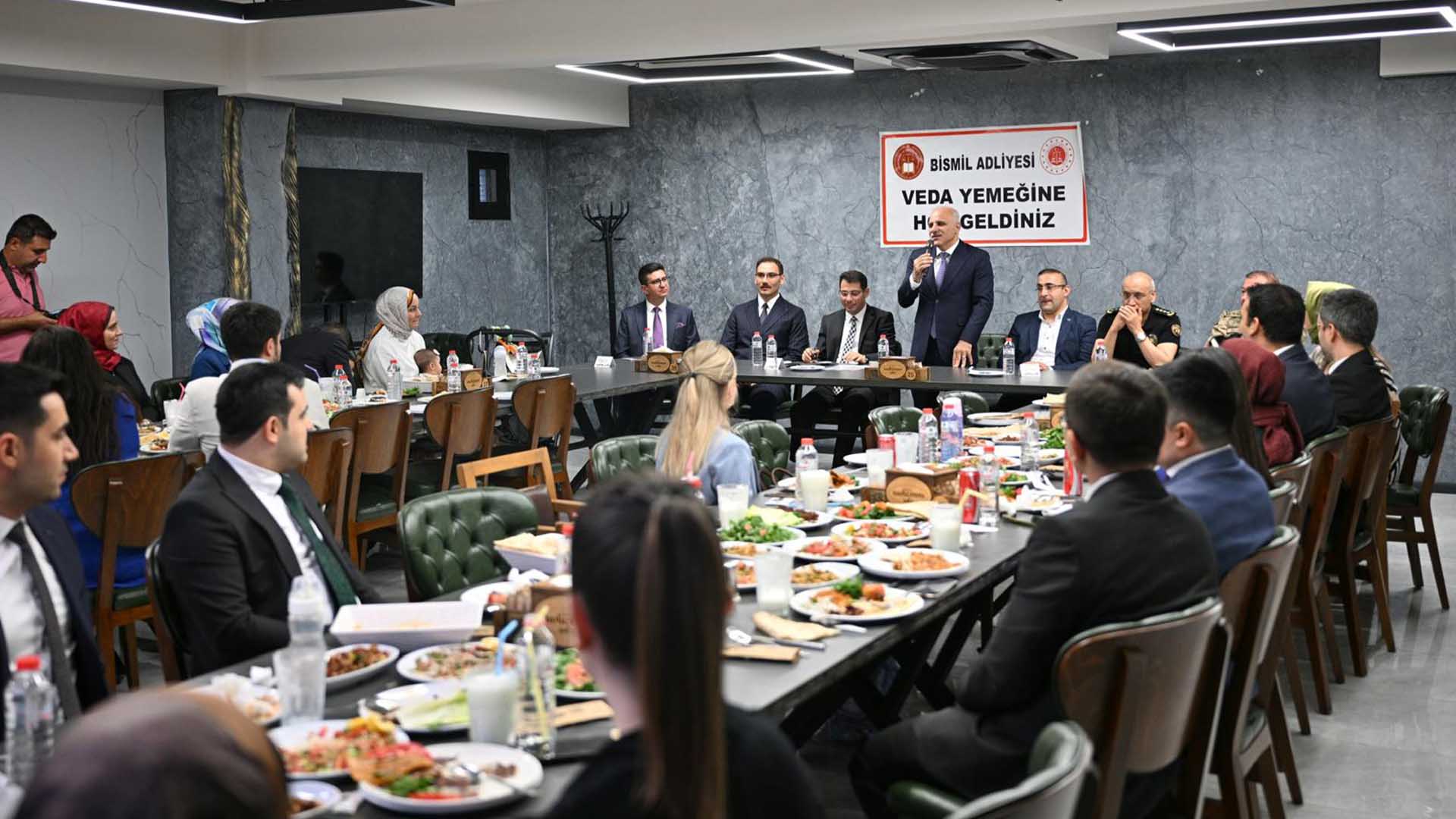 Vali Zorluoğlu, Tayını Çıkan Hakim Ve Savcılar Için Düzenlenen Veda Yemeğine Katıldı 11