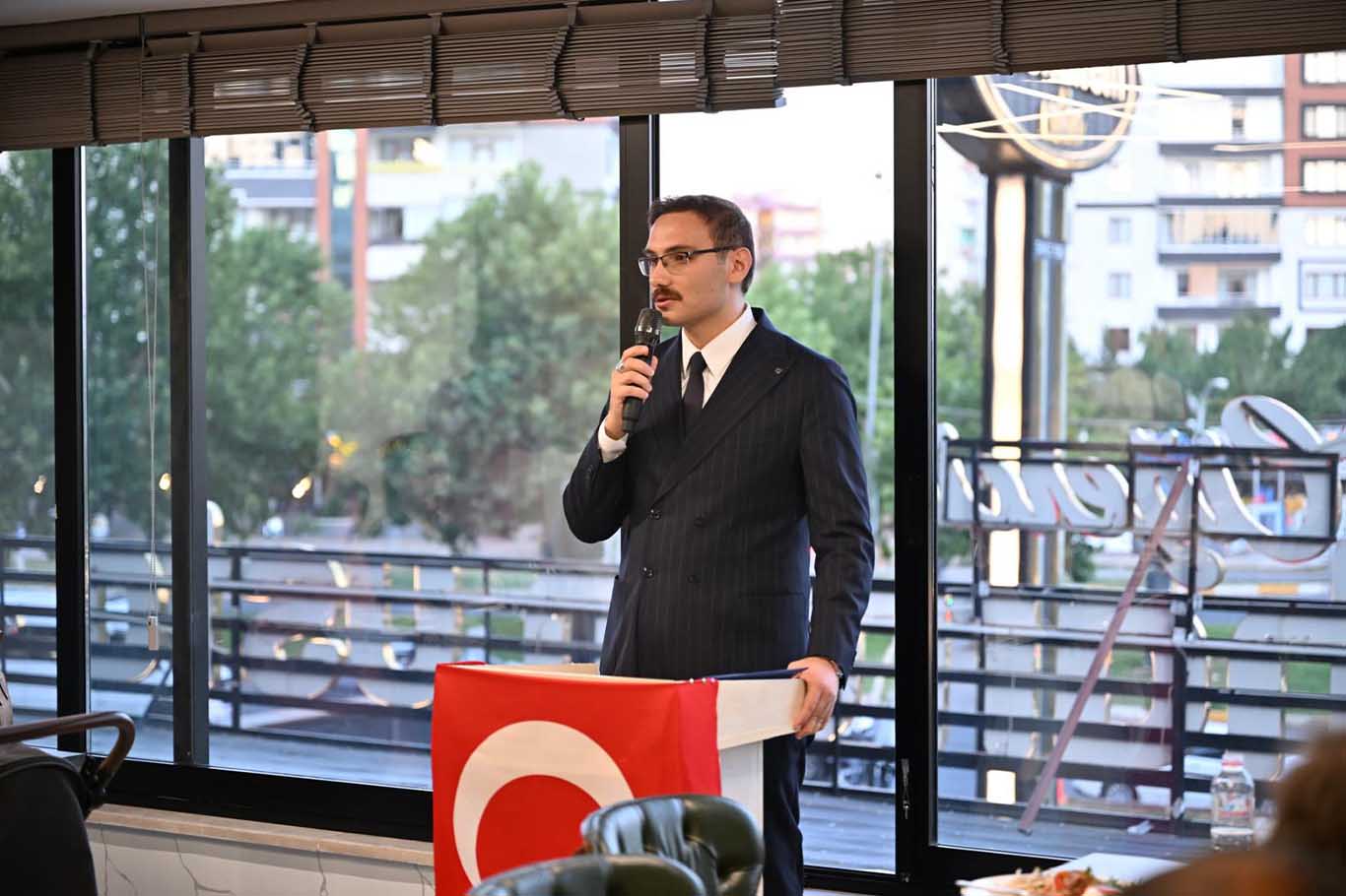 Vali Zorluoğlu, Tayını Çıkan Hakim Ve Savcılar Için Düzenlenen Veda Yemeğine Katıldı 3
