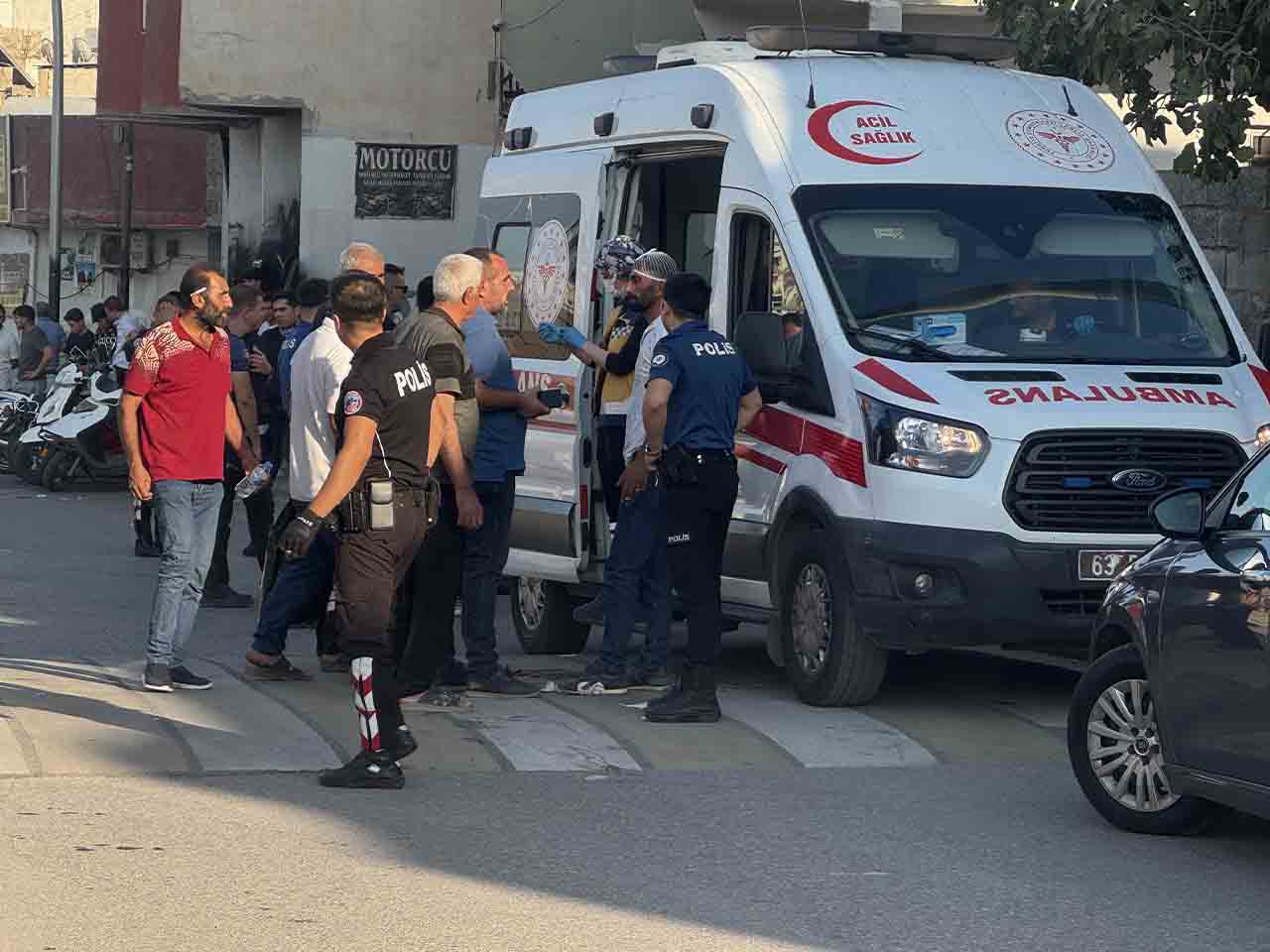 Akraba Aileler Arasında Taş, Sopa Ve Silahlı Kavga 8 Yaralı 7