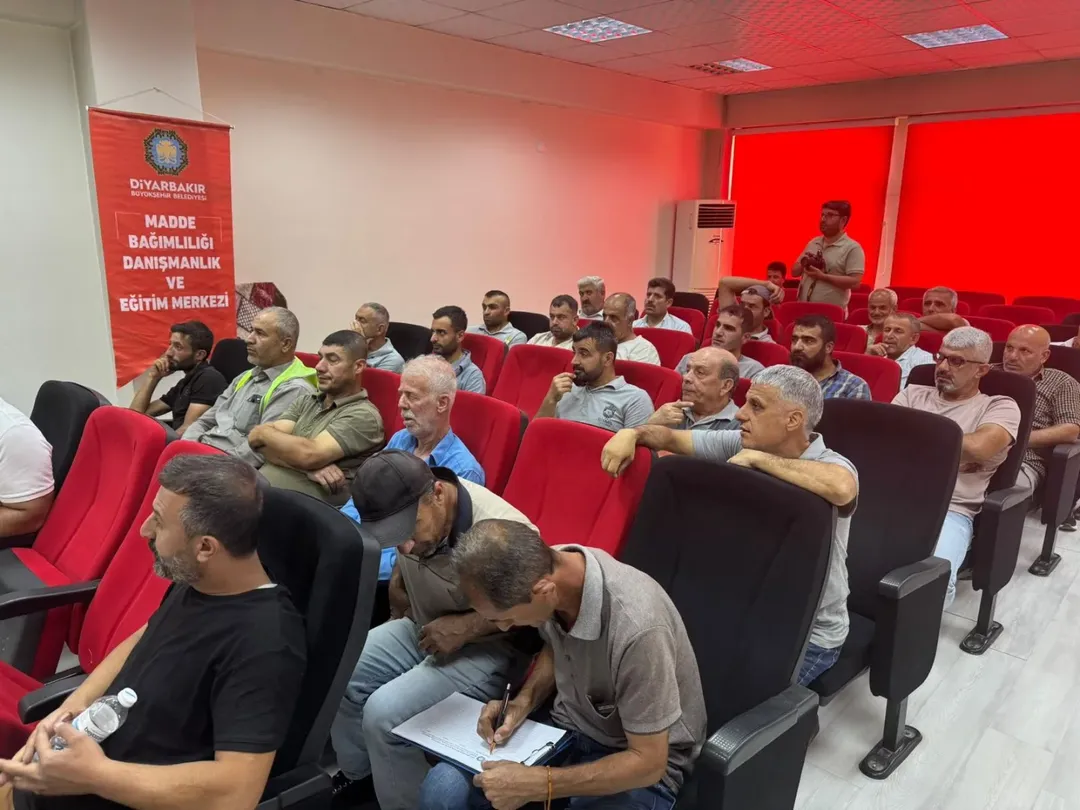 Bismil Belediyesinde Madde Bağımlılığına Karşı Farkındalık Semineri Düzenlendi (2)