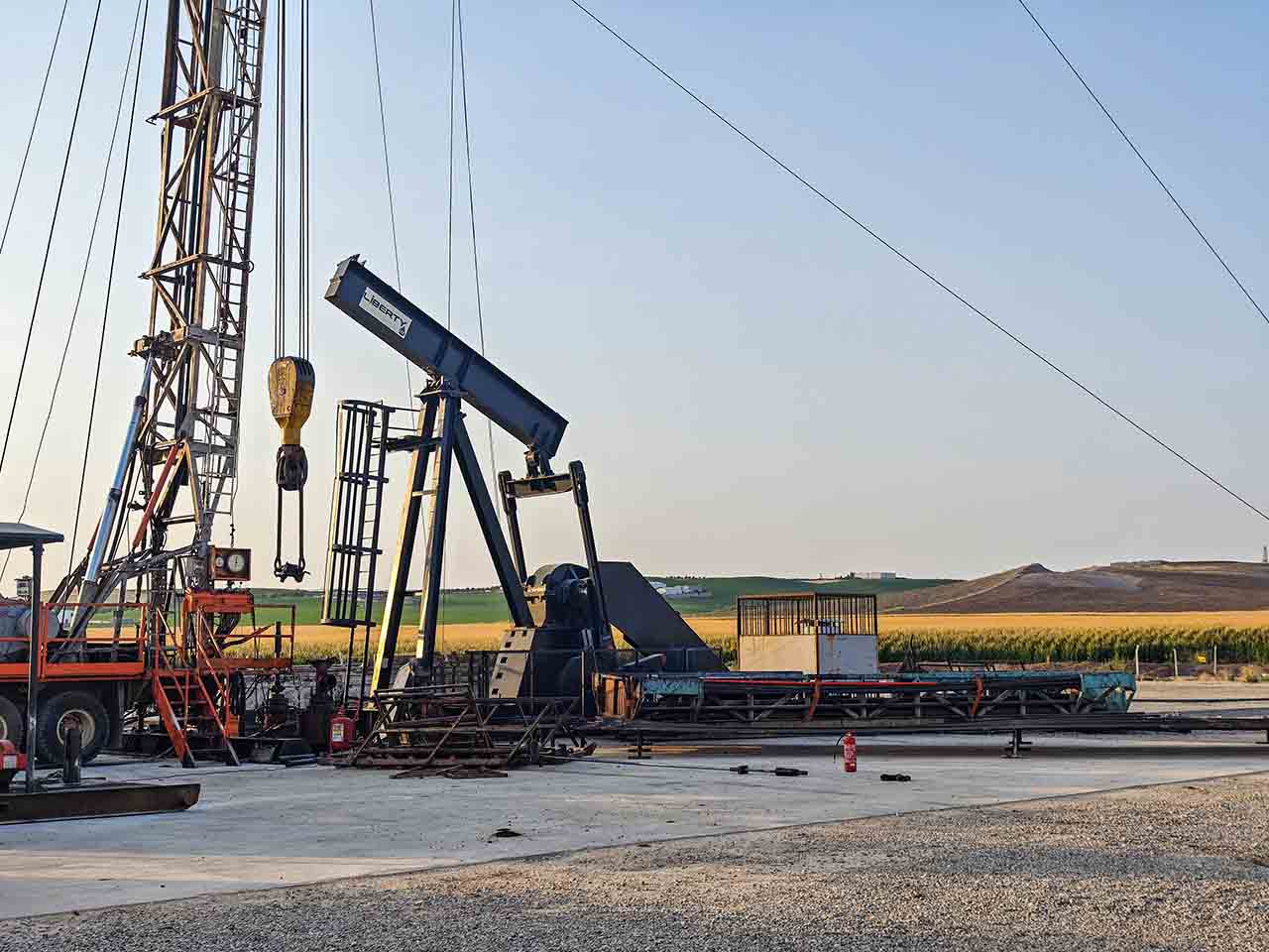 Bismil’de Petrol Sondaj Kuyusunda Patlama; 2’Si Ağır 7 Yaralı 4