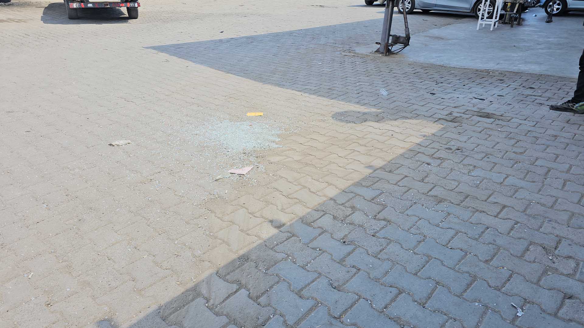 Bismil’de Silahlı Kavga Dönercide Oturan Uzman Çavuş Ve Döner Ustası Rastgele Yaralandı 6
