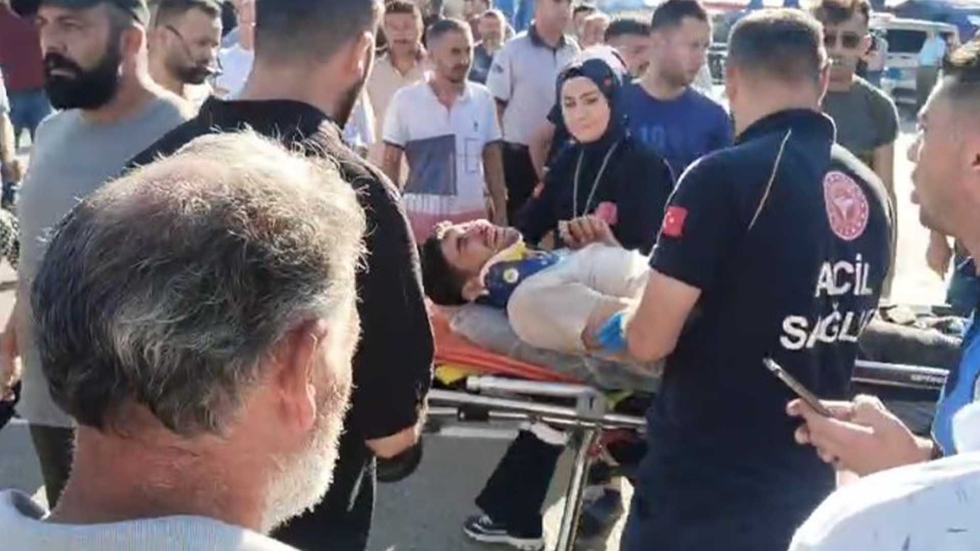 Çorum’da 2 Kişi Pazar Yerine Ateş Açıp, Kaçtı 1’I Ağır, 8 Yaralı 1