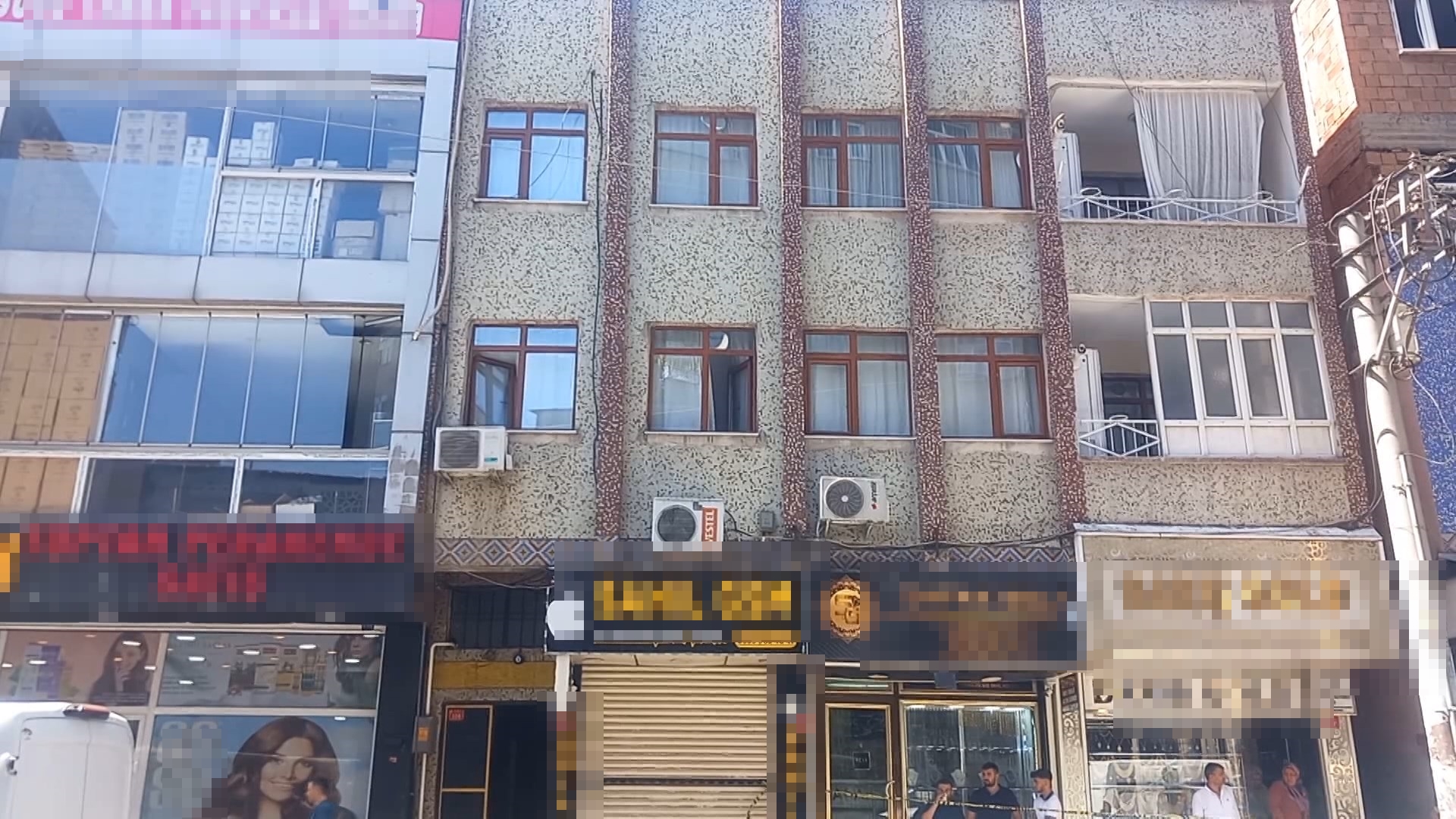 Diyarbakır Aile Içi Şiddet Ihbarına Giden Polislere Ateş Açıldı; 3 Yaralı (9)
