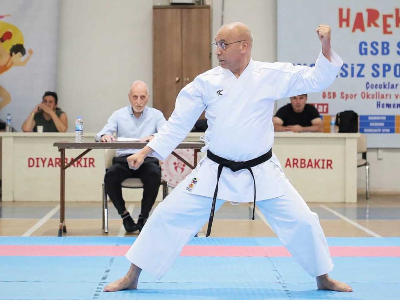 Diyarbakır İl Emniyet Müdürü Fatih Kaya’dan Karate Şov 1