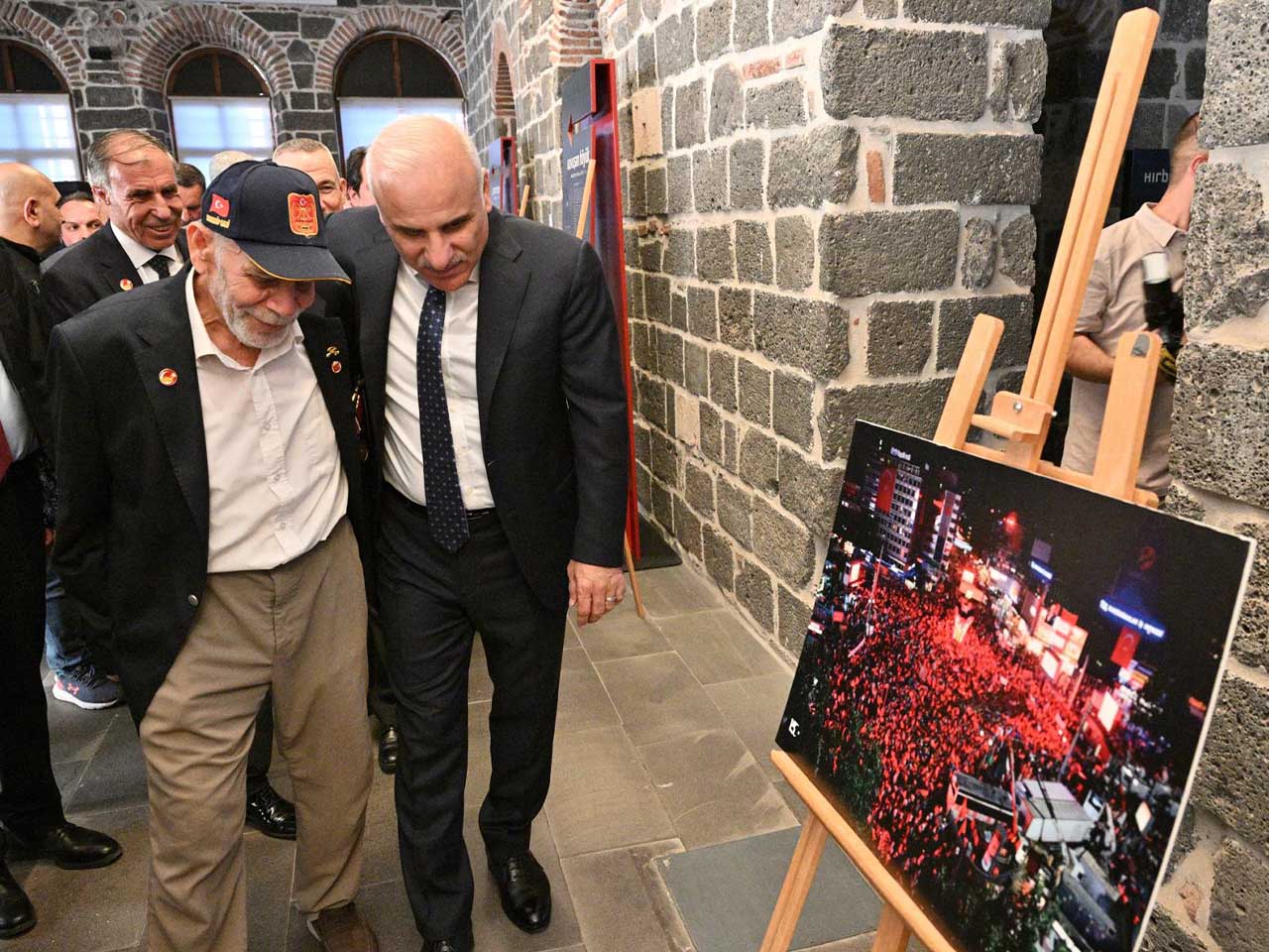 Diyarbakır’da 15 Temmuz Fotoğraflarla Canlandı 1