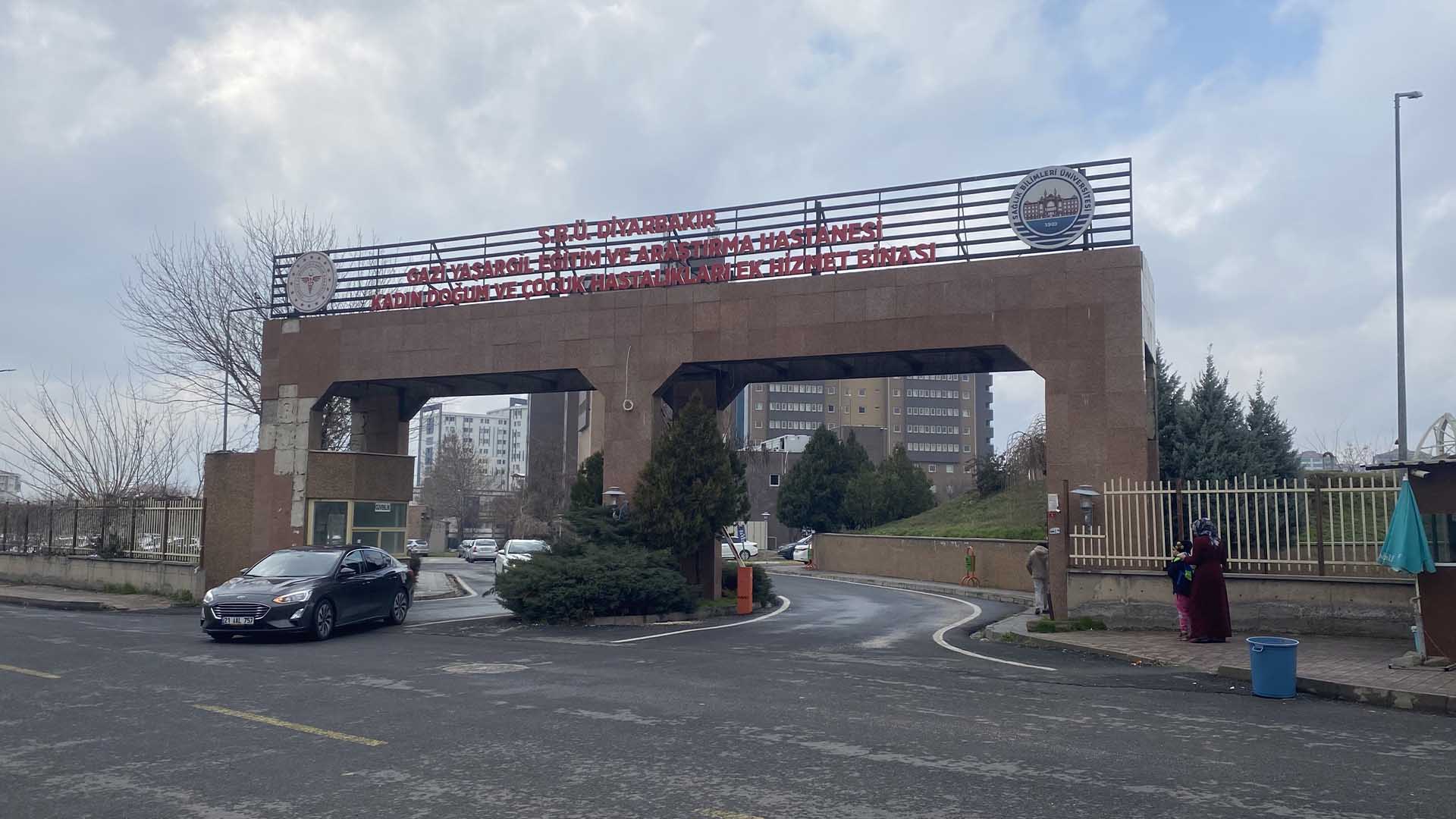 Diyarbakır’da Aynı Gün Doğan Bebekler Karıştırıldı, Gerçek 17 Yıl Sonra Ortaya Çıktı 3