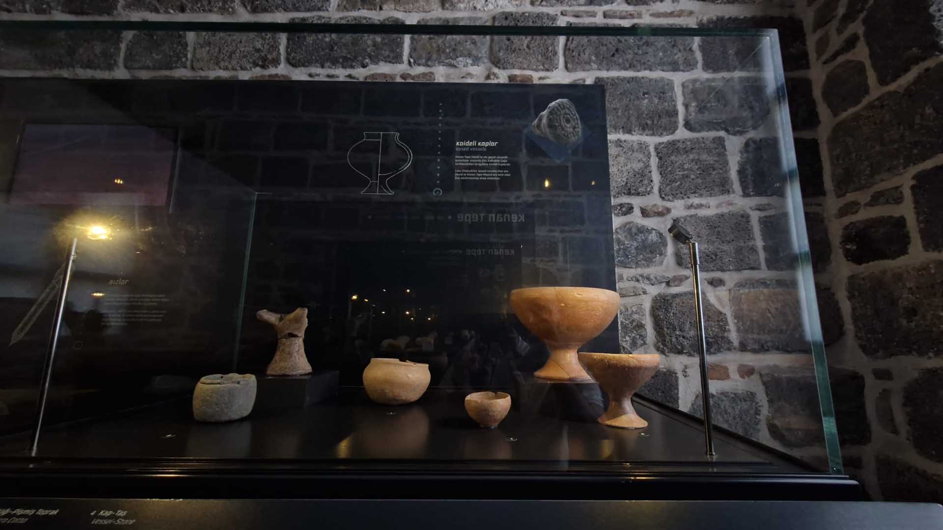 Diyarbakır’daki Müze, Ziyaretçi Akınına Uğradı 6