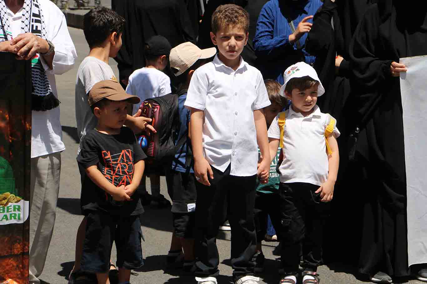 Diyarbakır’dan Leman Dergisine Tepki Rezaletin Adı İslam Düşmanlığıdır 4