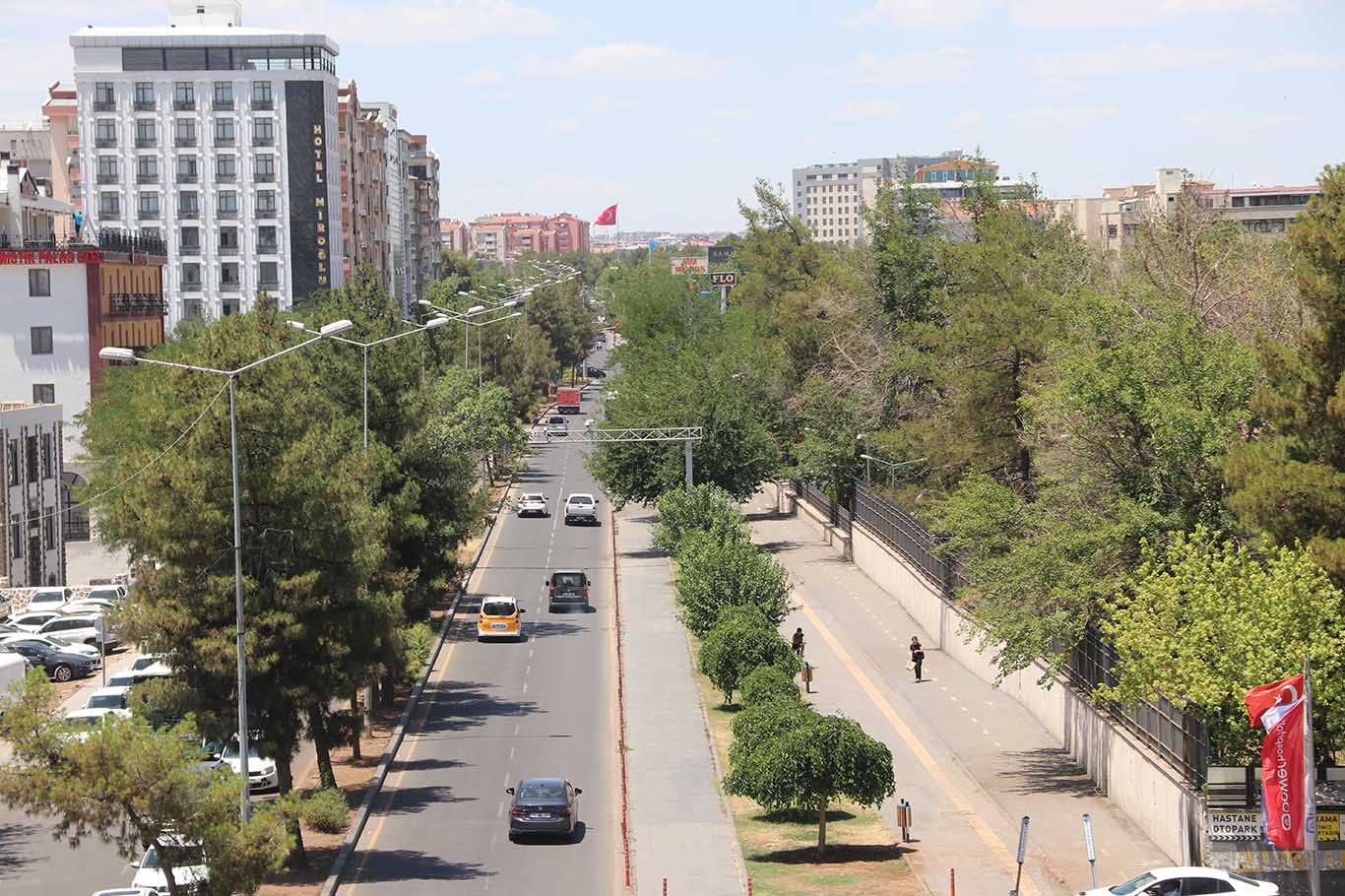 Diyarbakır’ın Ilçesi En Sıcak Bölgeler Arasında Dicle Üniversitesi’nden Uzmanlar Uyardı 6