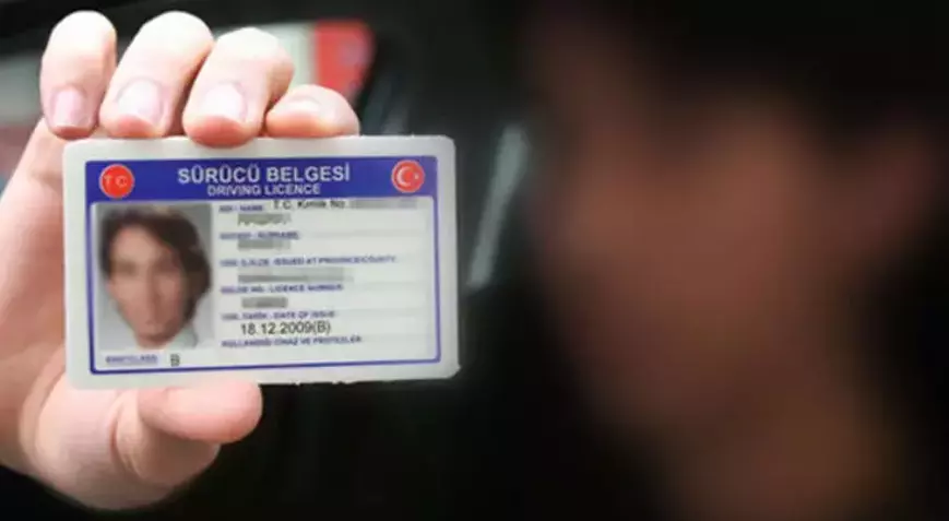 Eski Ehliyetler İçin Son 3 Gün Cezası 7 Bin 438 Lira (1)