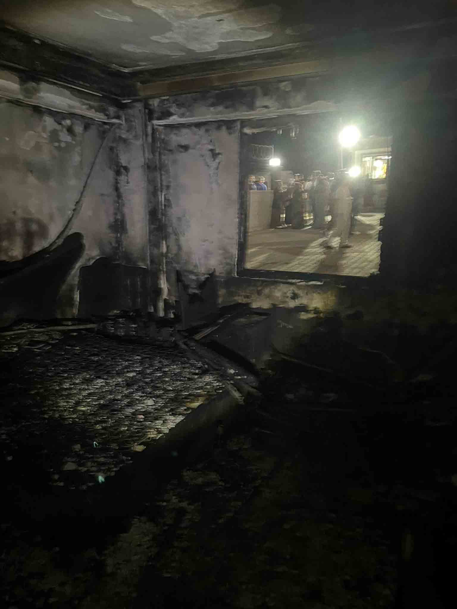 Mardin’de Yangın Apartman Dairesi Kullanılamaz Hale Geldi 1
