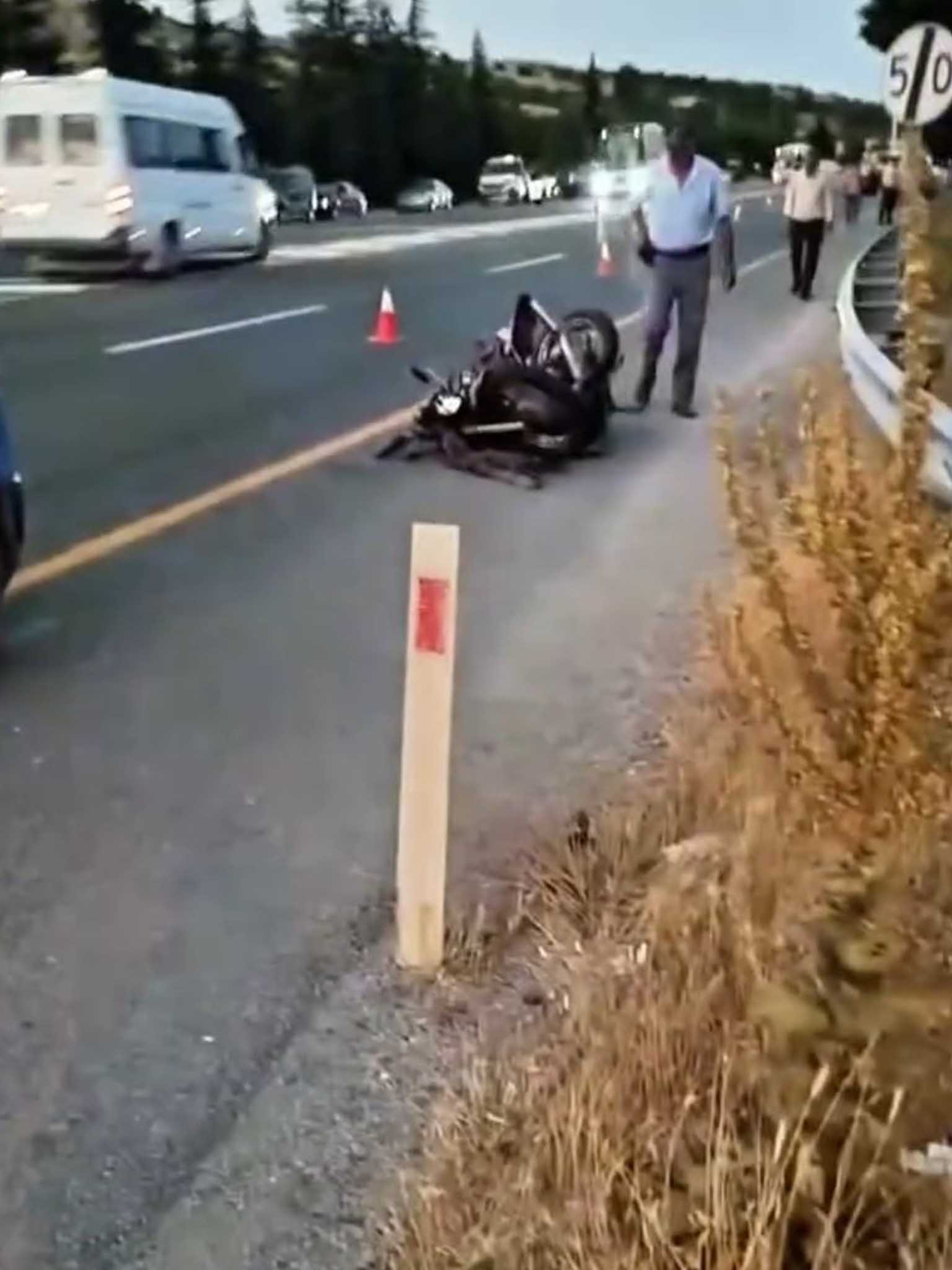 Otomobil Ile Motosiklet Çarpıştı; 1 Ölü 2