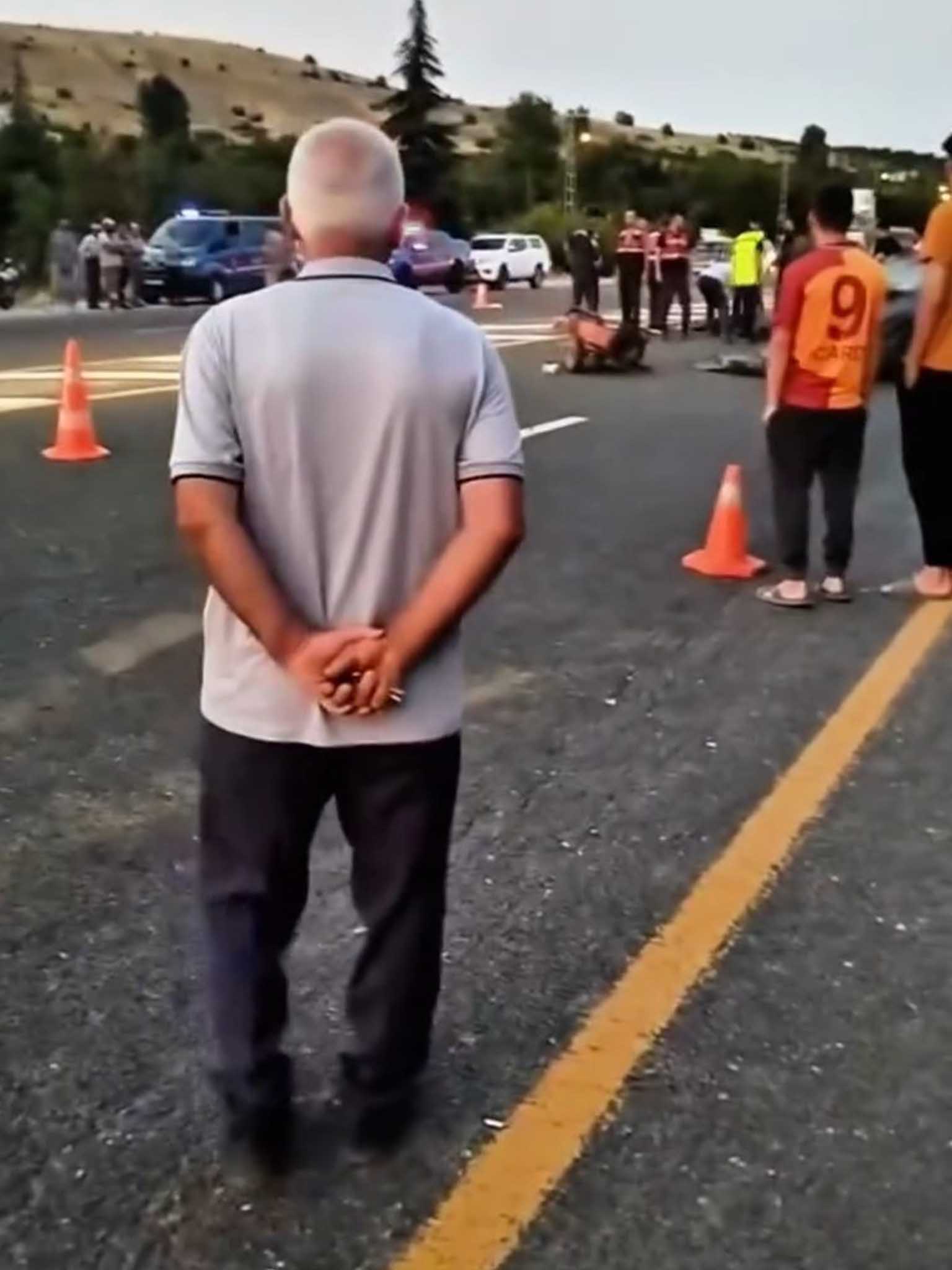 Otomobil Ile Motosiklet Çarpıştı; 1 Ölü 4