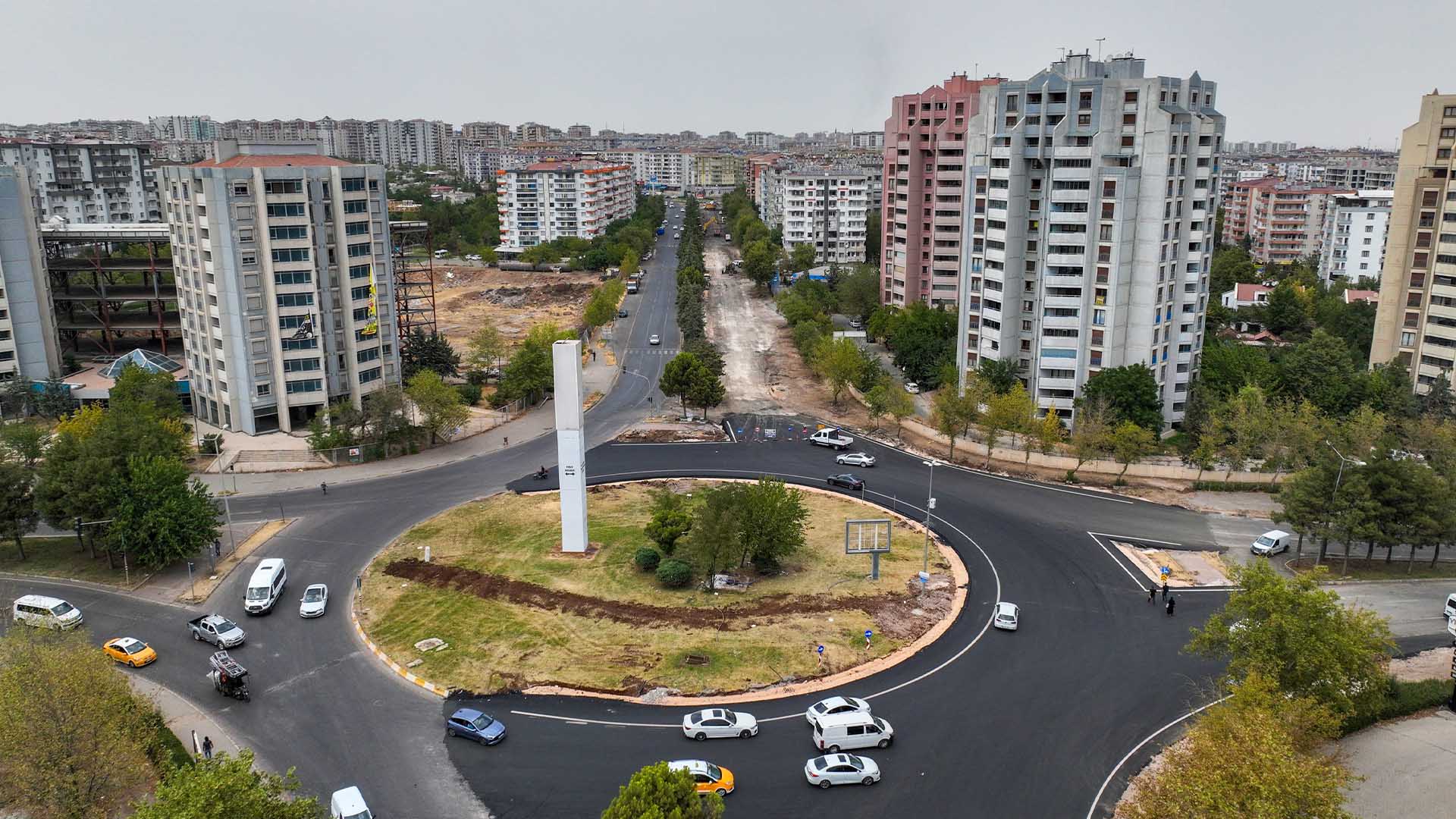 Diyarbakır’da Çalışmaların Sürdüğü Selahaddin Eyyubi Bulvarı’nın Bir Kısmı Hizmete Açıldı 1