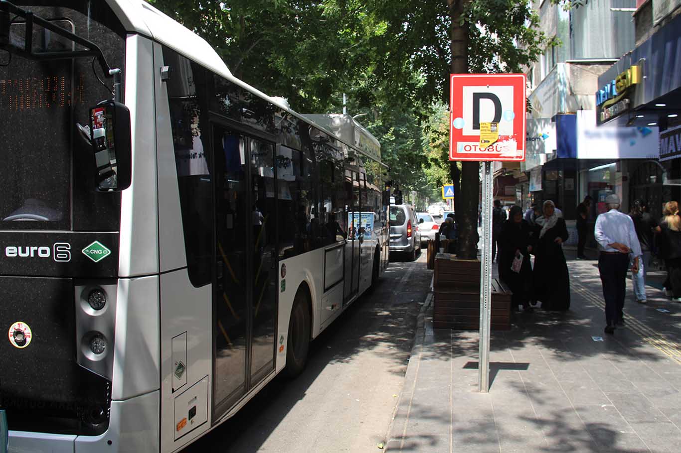Diyarbakır’da Vatandaşlar Toplu Taşıma Yetersiz, Klimalar Çalışmıyor 1