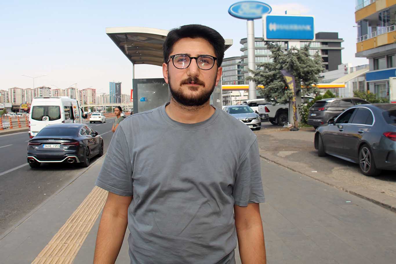 Diyarbakır’da Vatandaşlar Toplu Taşıma Yetersiz, Klimalar Çalışmıyor 10