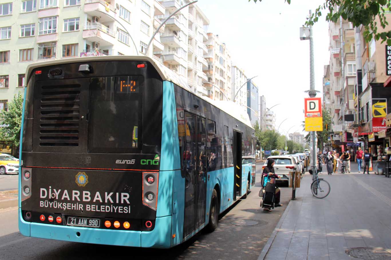 Diyarbakır’da Vatandaşlar Toplu Taşıma Yetersiz, Klimalar Çalışmıyor 12