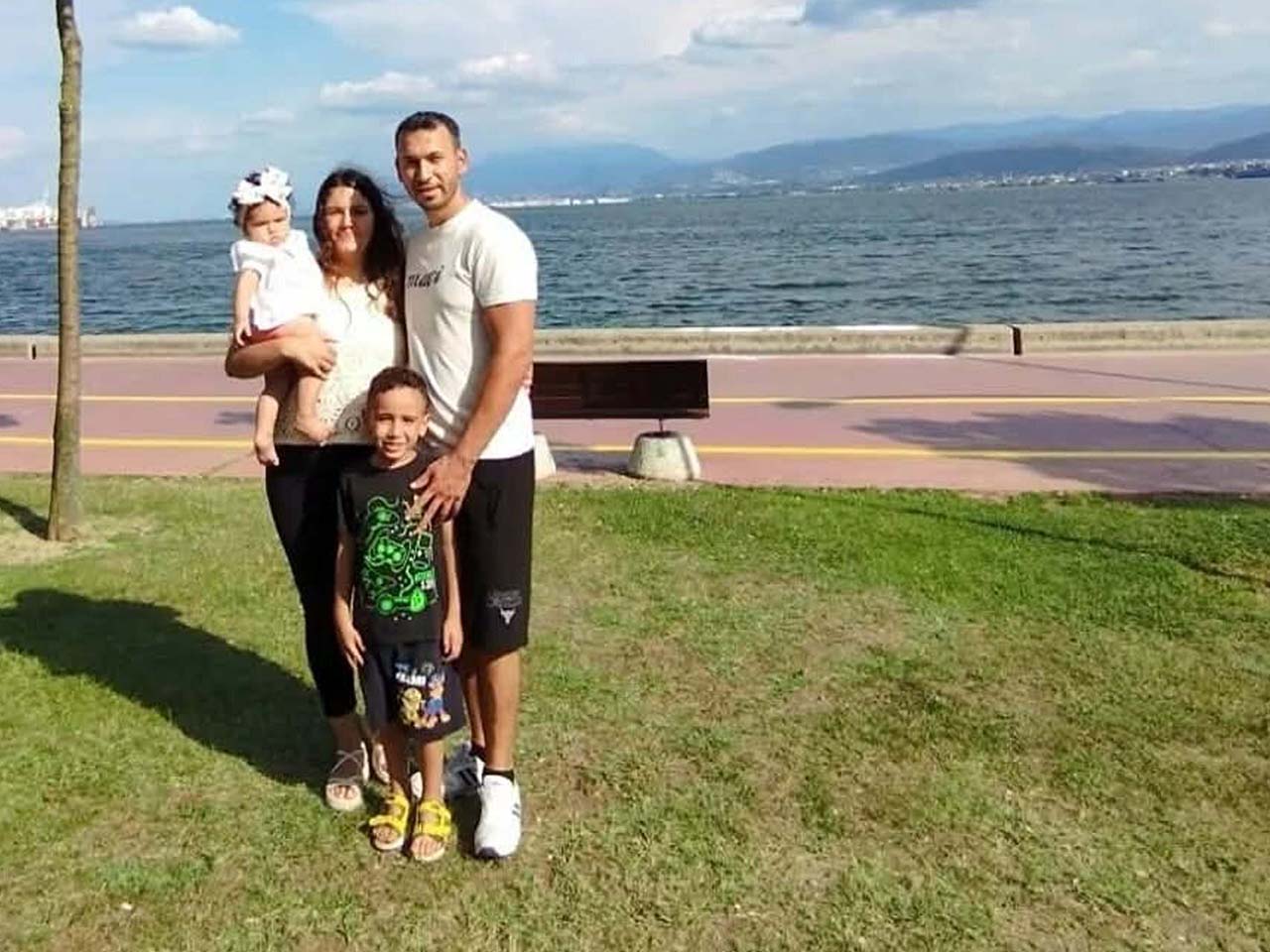 Polis Memuru, Eşini Ve 2 Çocuğunu Öldürüp Yaşamına Son Verdi 4