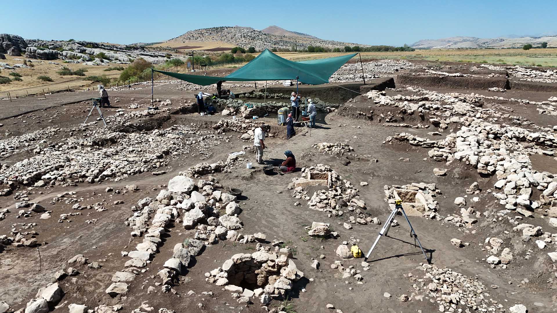 Diyarbakır'da 9500 Yıllık Devlet Dairesi 1