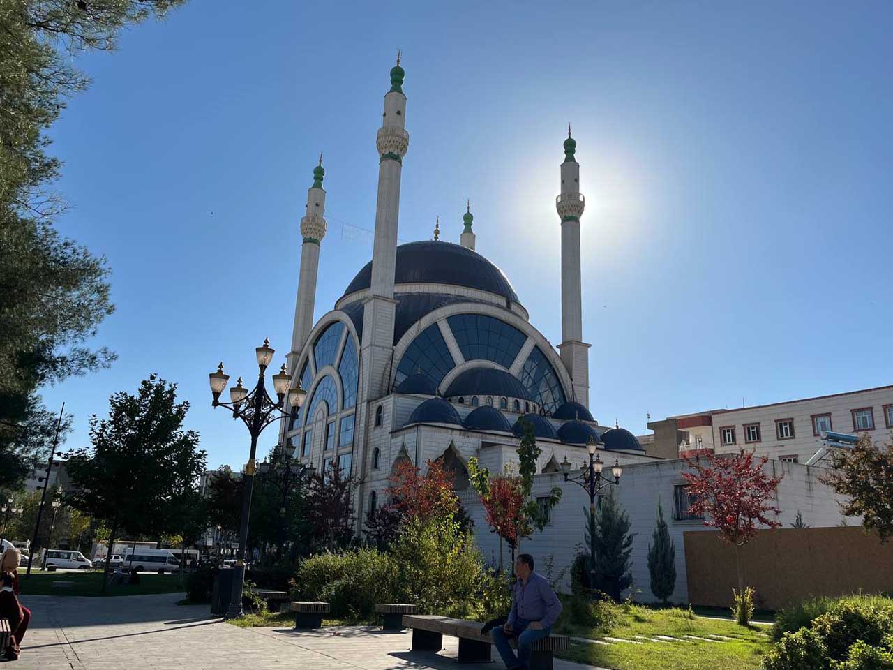 Bismil’de 2016 Yılında Temeli Atılan Kurtuluş Camii Açıldı 12