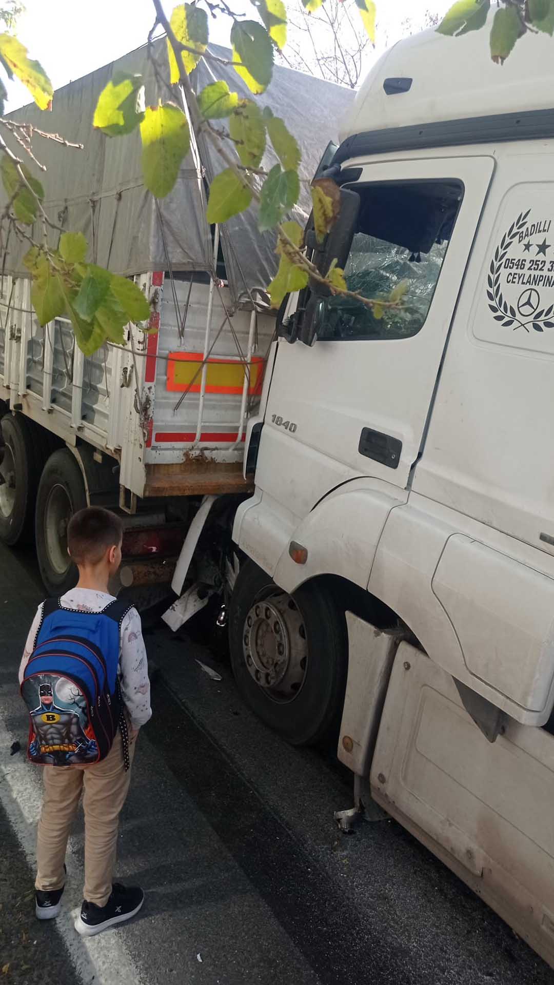 Diyarbakır’da Iki Tır Çarpıştı; 1 Yaralı 2