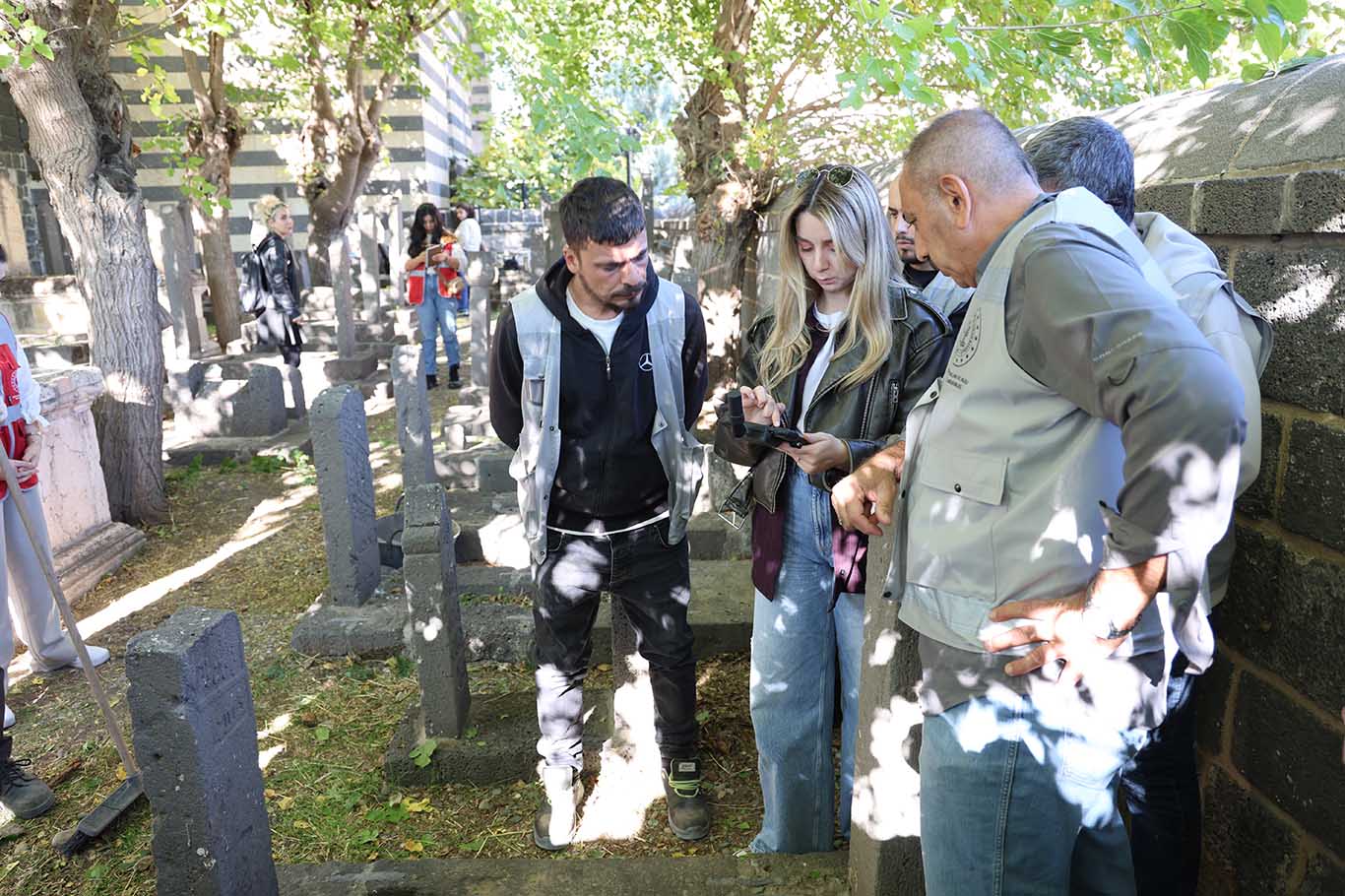 Diyarbakır'da Tarihi Mezar Taşları Ve Kitabeler Için Çalışma Başlatıldı 4