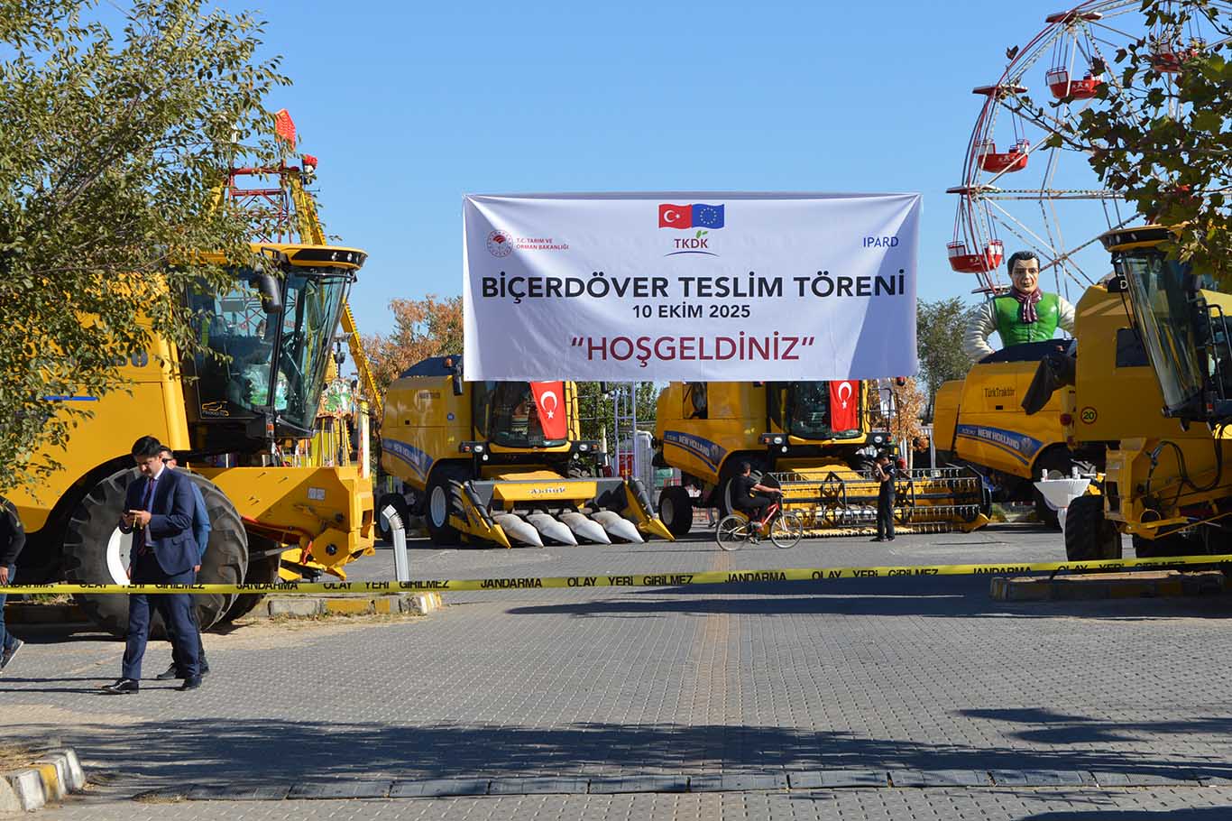 Mardin’de Üreticilere 30 Biçerdöver Hibe Edildi 5