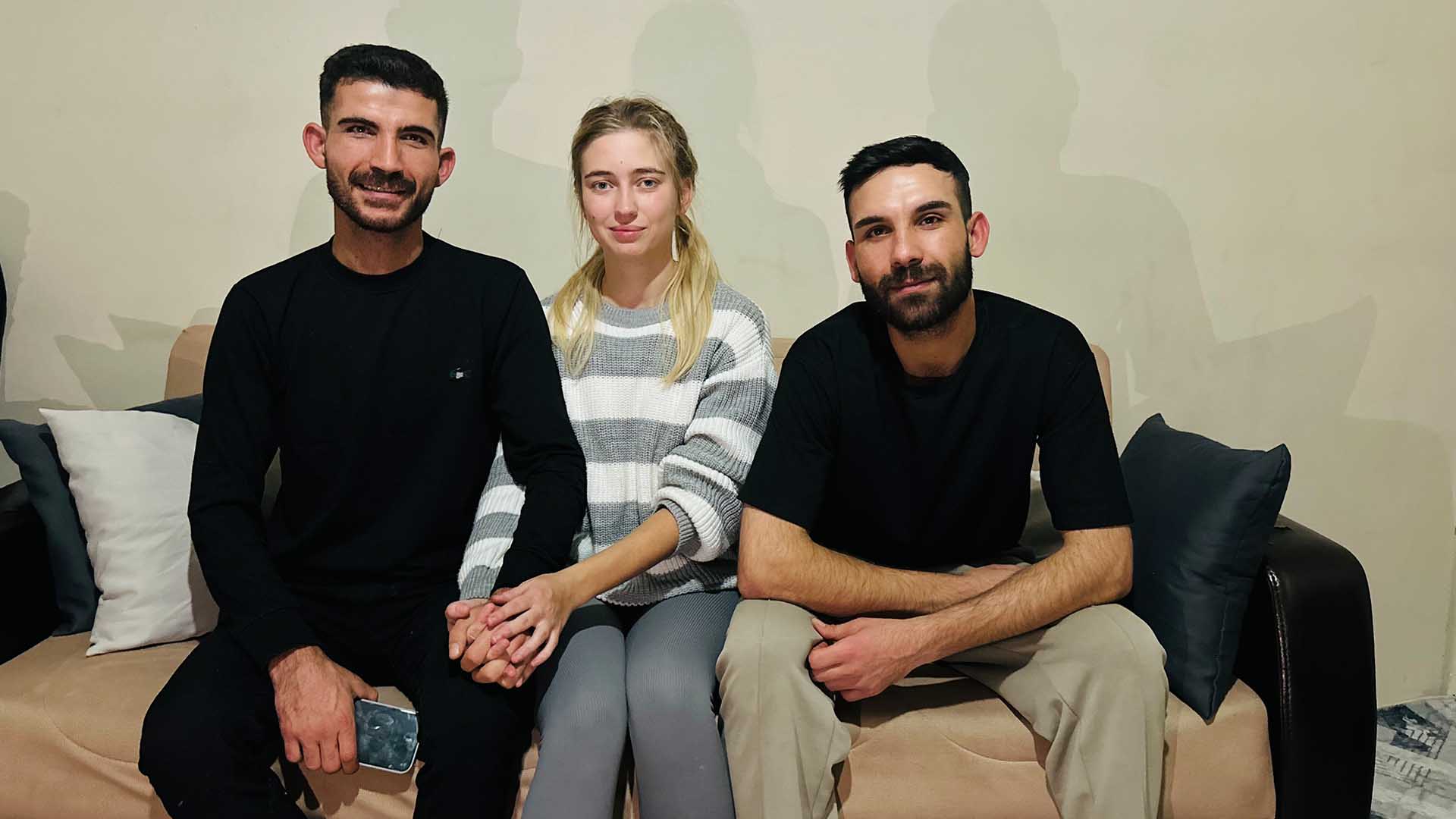 Hakkarili Genç Ile Evlenen Rus Alina Müslüman Oldu