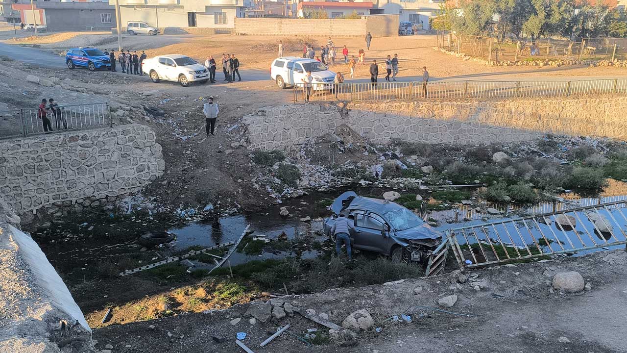 Mardin’de Otomobil, Köprüden Kanala Düştü; 1 Ölü, 2 Yaralı 1