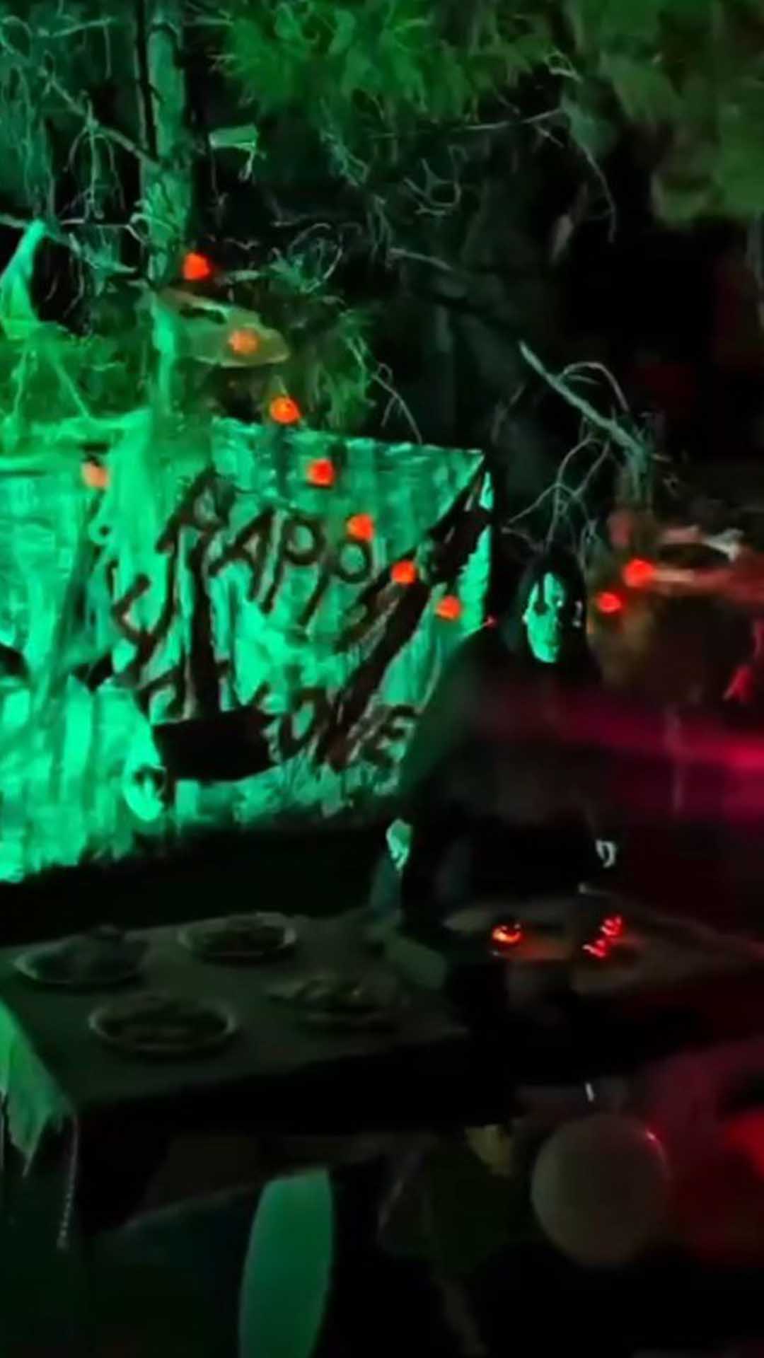 Peygamberler Şehri Şanlıurfa'da 'Cadılar Bayramı' Kutlamalarına Tepki 5