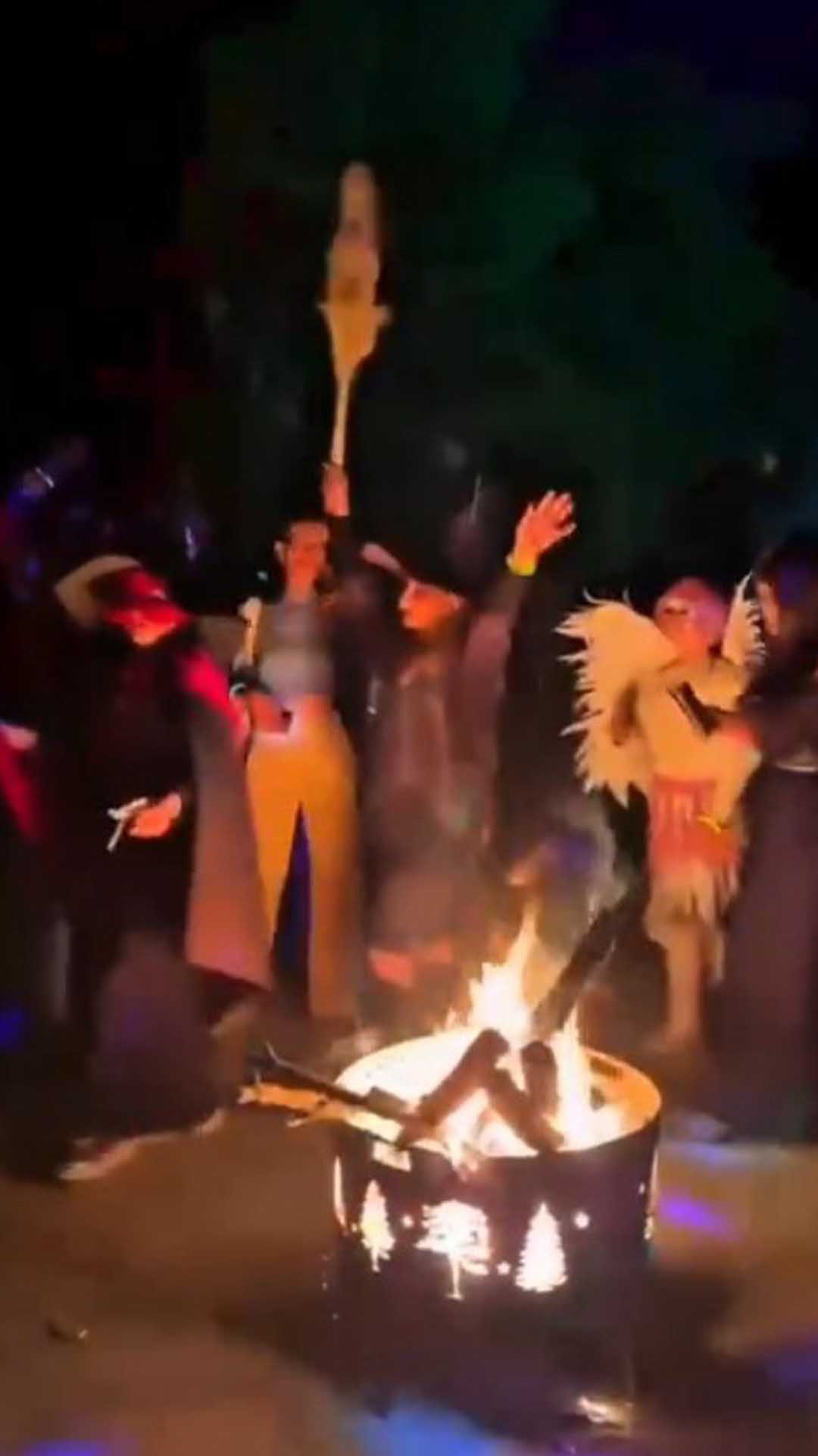 Peygamberler Şehri Şanlıurfa'da 'Cadılar Bayramı' Kutlamalarına Tepki 8