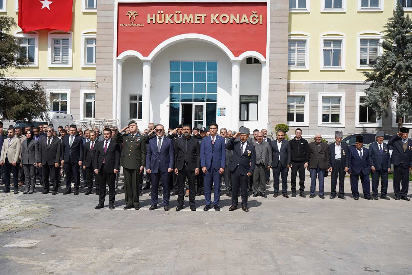 Bismil’de 18 Mart Çanakkale Etkinlikleri Kapsamında Çelenk Sunma Töreni Gerçekleştirildi 1