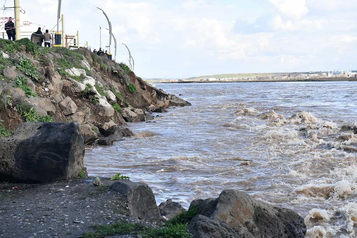 Bismil’de Dicle Nehri Çevresinde Önlemler Alındı 3