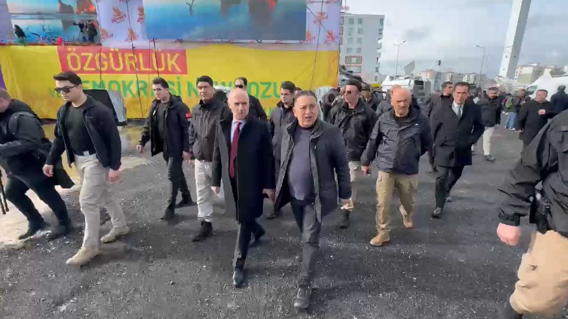 Diyarbakır'da Newroz Kutlamaları Başladı 2