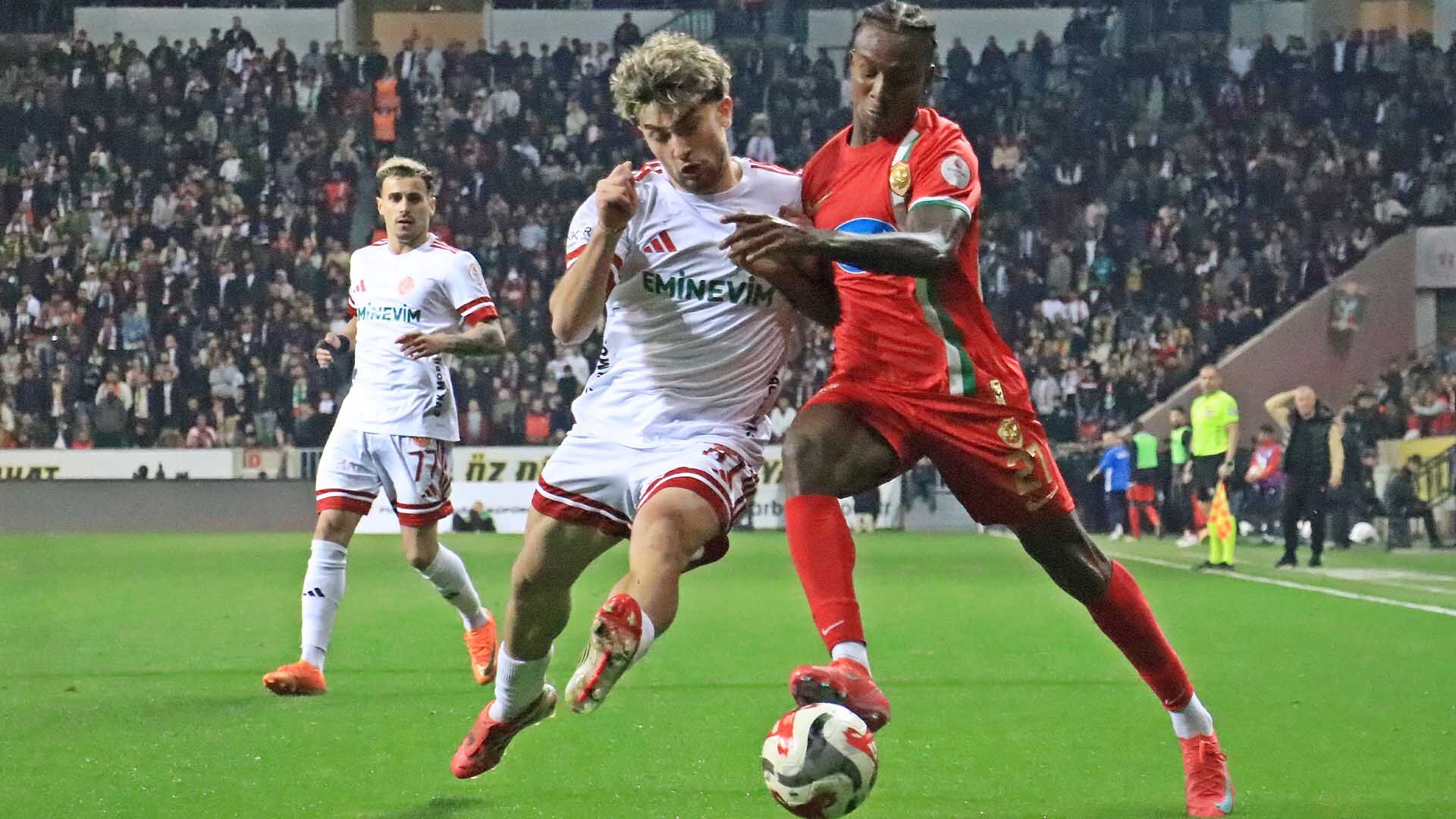 Amedspor Ümraniyespor
