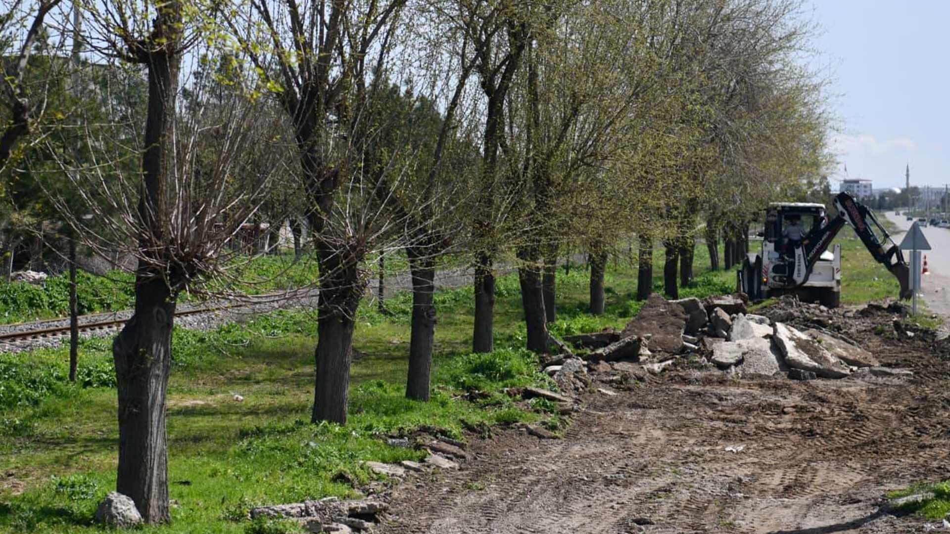 Bismil’de Sanayi Yolu Yürüyüş Parkuru Tamamlanıyor 4