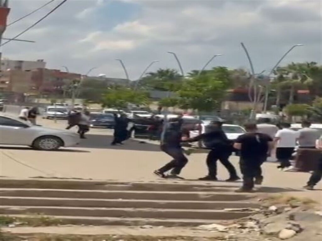 Arazi Kavgası Savaş Alanına Döndü 7 Yaralı
