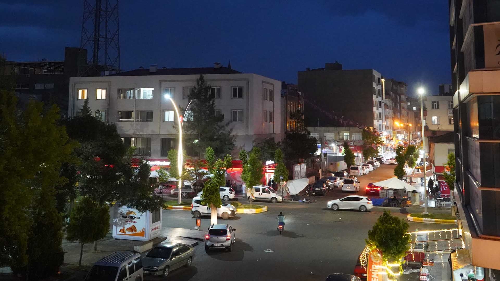 Bismil’de Aniden Bastıran Fırtına Hayatı Olumsuz Etkiledi 1