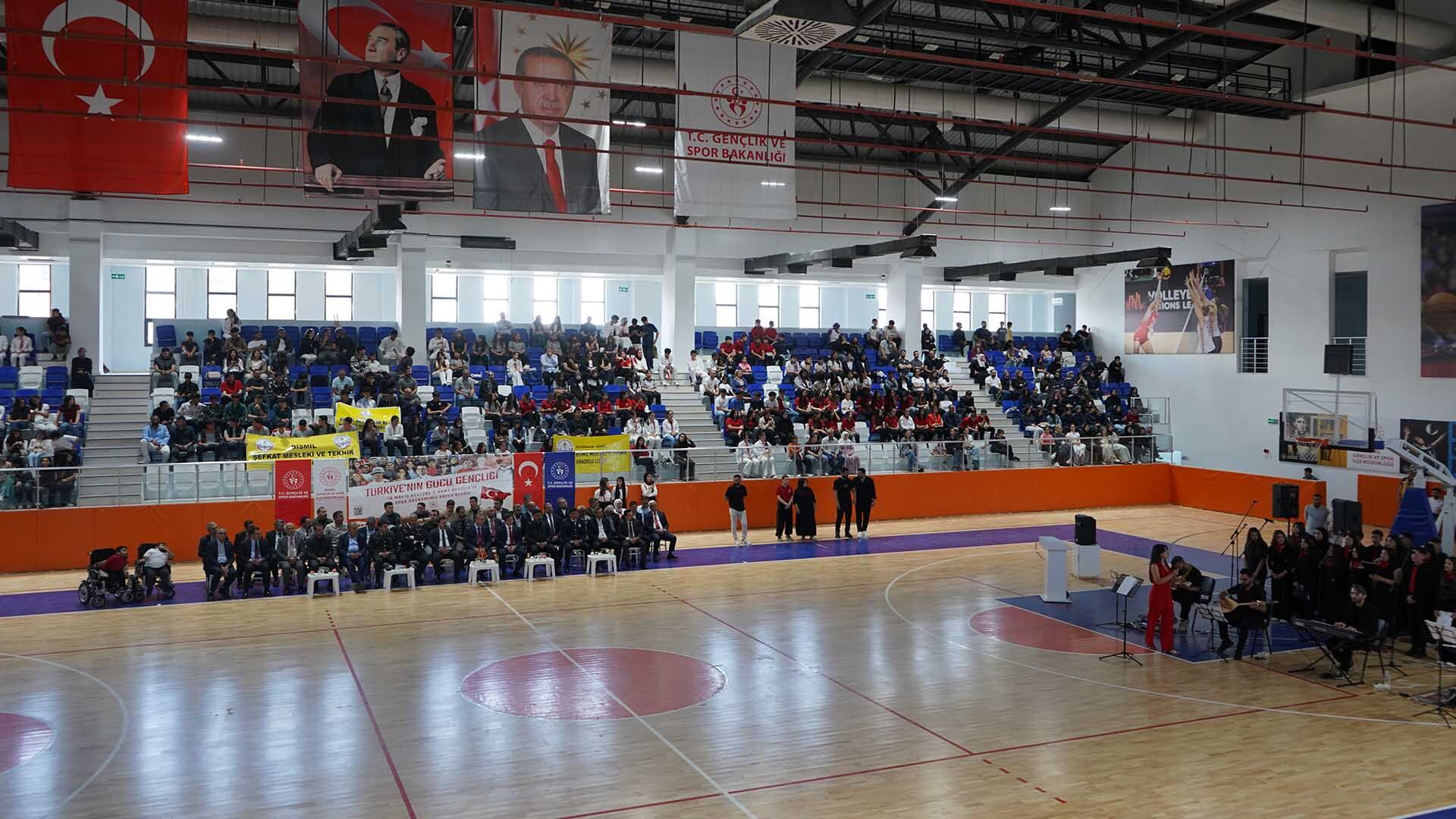 Bismil’de Gençlik Bayramı Renkli Görüntülere Sahne Oldu 22