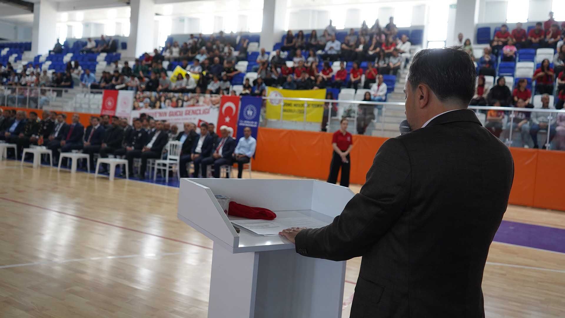 Bismil’de Gençlik Bayramı Renkli Görüntülere Sahne Oldu 3