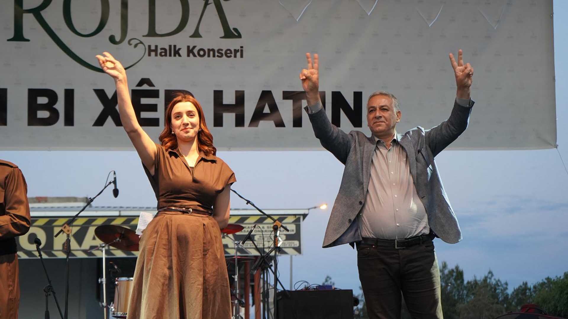 Bismil’de Kürt Dil Bayramı Coşkusu, Rojda Konseriyle Taçlandı