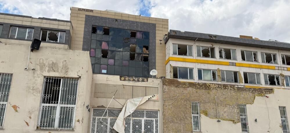 Gaziantep'te Süper Hücre Fırtınası Okula Ağır Hasar Verdi (1)