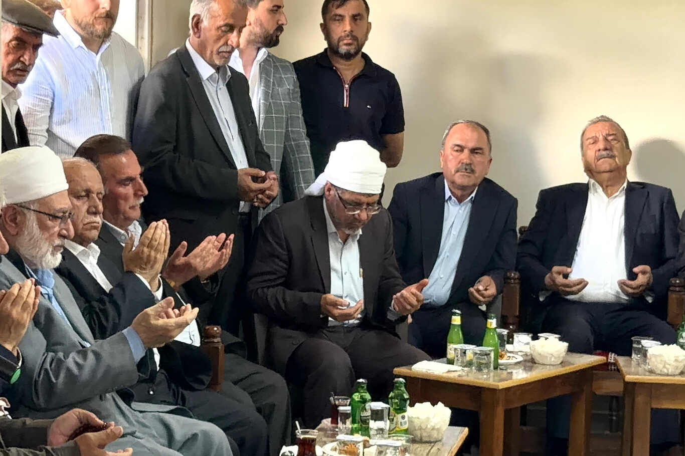 Kanaat Önderleri Aracı Oldu Husumetli İki Aşiret Barıştı (1)