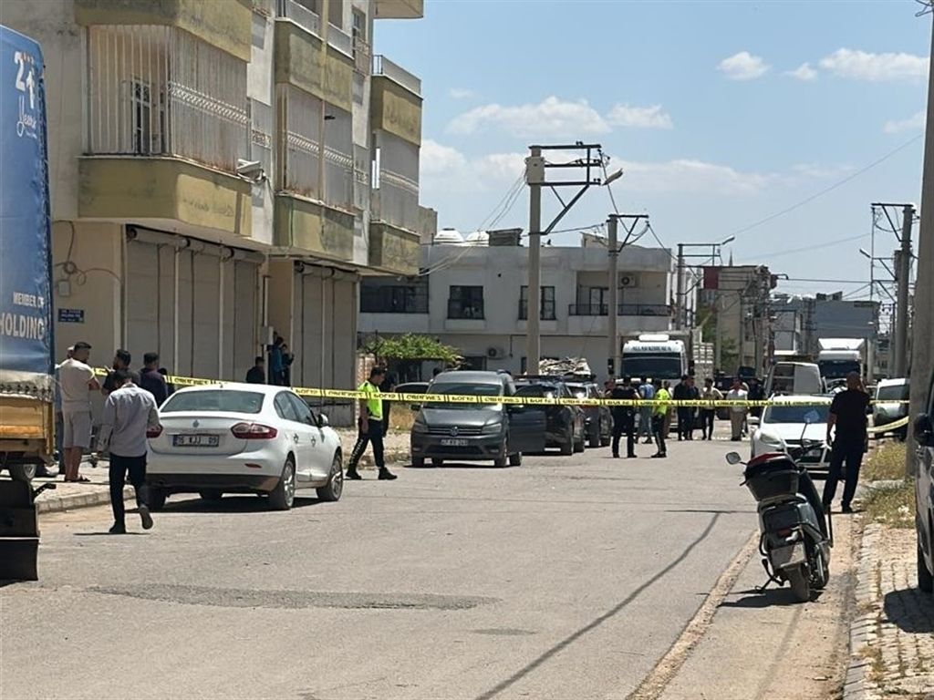Alacak Verecek Kavgası Kanlı Bitti 1 Ölü, 3 Yaralı-1