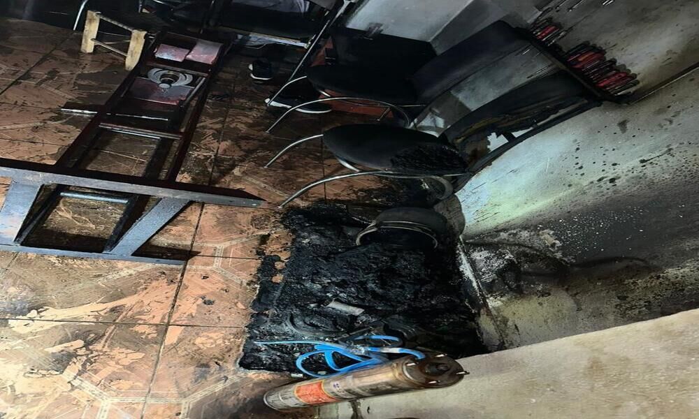 Diyarbakır'da Çıkan Yangında Bir İş Yeri Küle Döndü (1)