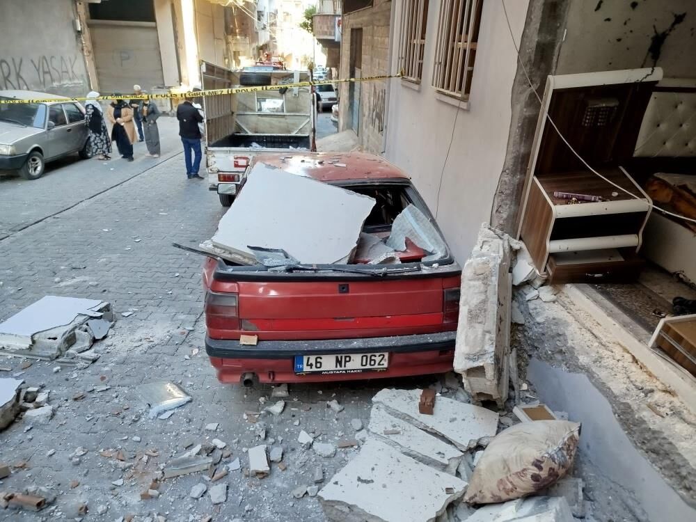 Gaz Sıkışması Patlamaya Neden Oldu 1 Yaralı (1)