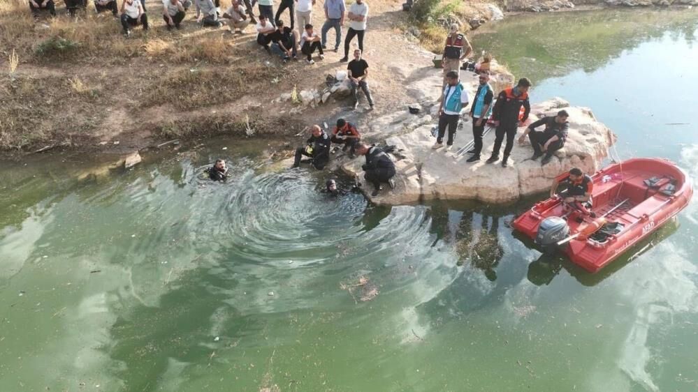 Serinlemek İçin Girdiği Çayda Kaybolan Gencin Cansız Bedenine Ulaşıldı (2)